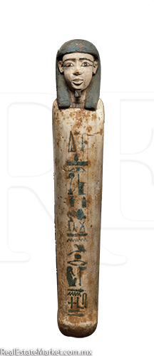La pieza de Shabti de Senebimi, conecta con otros periodos del 
arte egipcio. 