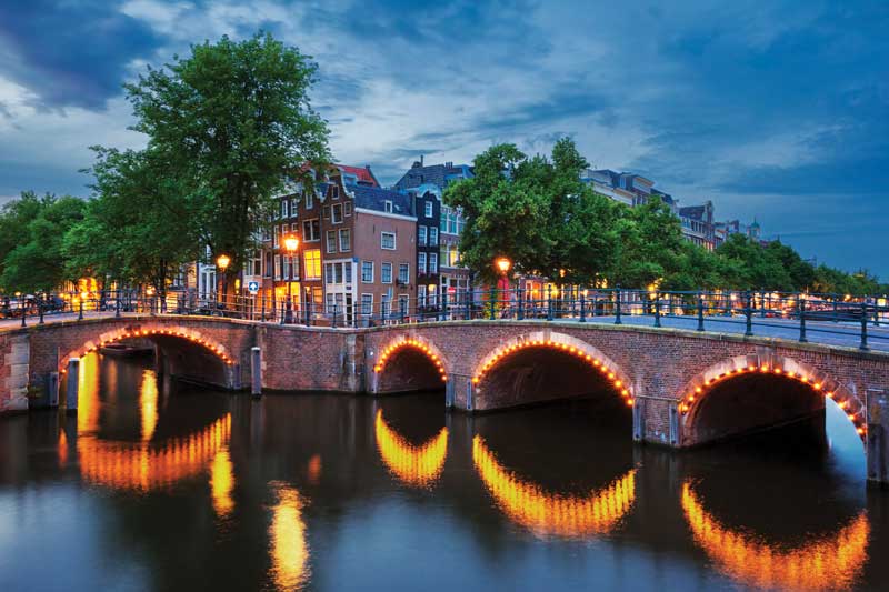 Real Estate Market &amp;amp; Lifestyle,Real Estate,7 Países en riesgo de burbuja inmobiliaria,Tulum,Especial de Tulum, Ámsterdam, Países Bajos.