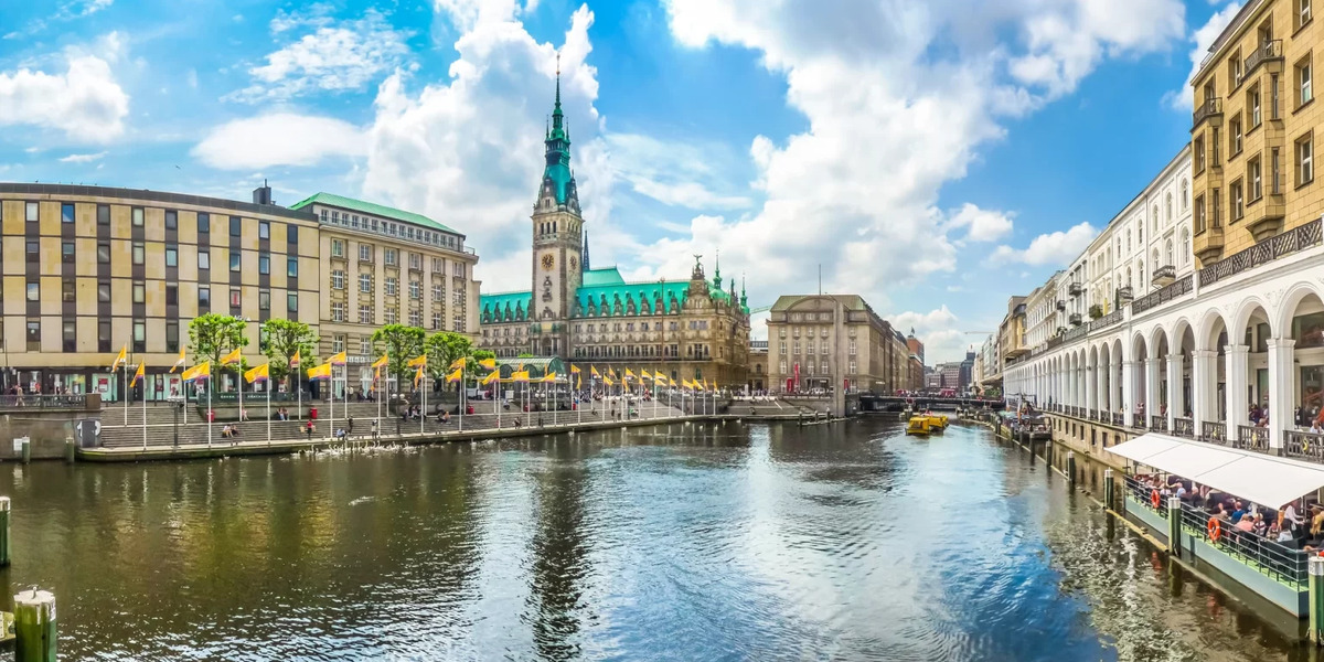 Desde su lanzamiento en 2023, el Programa de Aprendizaje de Hermanamiento ya ha conectado a más de 180 ciudades a través de tres cohortes 