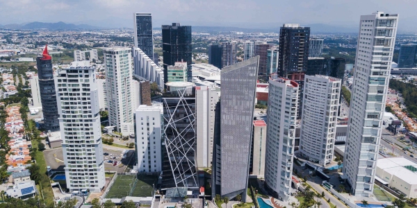 Mercado de oficinas fuera de la CDMX acelera su recuperación en 2025