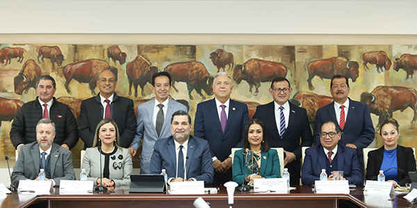 Alianza entre CMIC y AMPI busca detonar vivienda e infraestructura