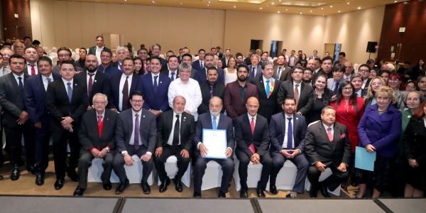 Ing. Carlos Slim recibe Premio Nacional de las Ingenierías a la Excelencia Empresarial