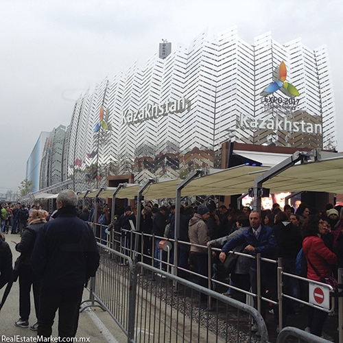 Pabellón de Kazajistán en la Expo Milán 2015.