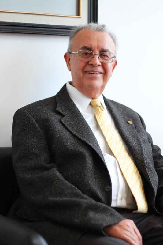 Víctor Manuel Requejo, Presidente
del Consejo de Administración del 
Banco Inmobiliario Mexicano (BIM).