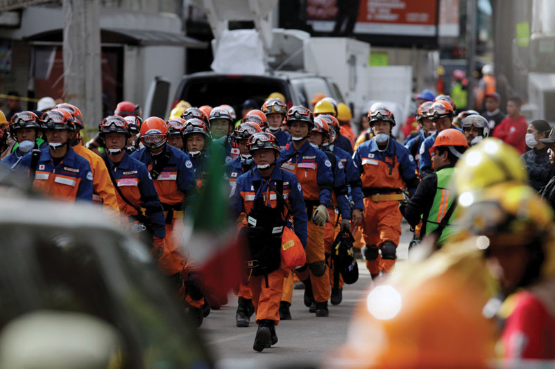 Real Estate,Cuerpos de rescate de Japón tuvieron una destacada participación en los colapsos de Tlalpan. Actuaron con respeto a fallecidos y con orden.