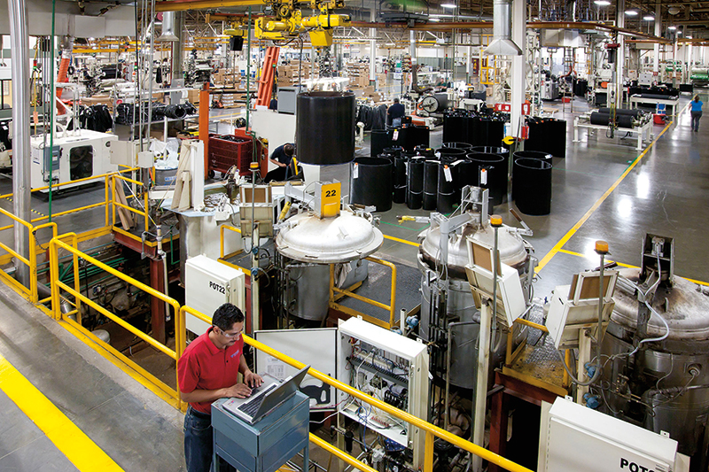 Real Estate Market, Monterrey, AIG posee más de 13 millones de pies cuadrados de instalaciones industriales.