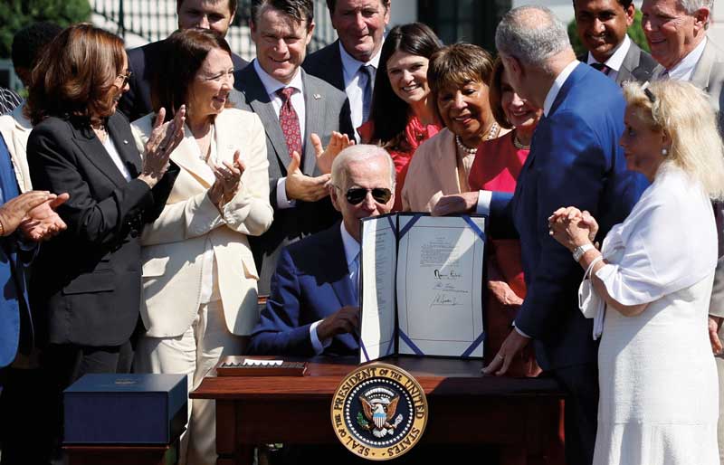 Real Estate,Real Estate Market &amp;amp; Lifestyle,Real Estate México,Claudia Sheinbaum,Nearshoring,Mexican Moment,Corredor Interoceánico, Presidente Joe Biden firma un proyecto de ley de inversión en microchips de <br />52 mil 700 mdd (10 de agosto de 2022).