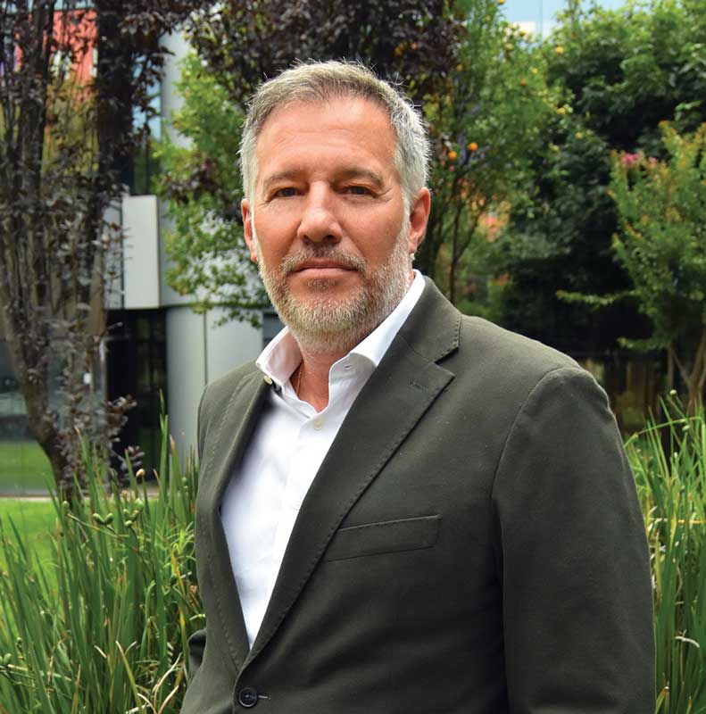 Real Estate Market &amp; Lifestyle,Real Estate,Real Estate México,Dinero Disponible 2025, Crédito Hipotecario,Santander,Mifel,Scotiabank,HSBC,Banamex,Banorte, Antonio Artigues, director ejecutivo de Clientes, Secure Lending y Data Analytics de HSBC.