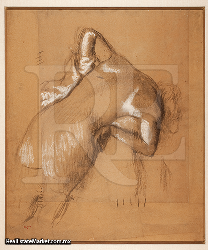 Mujer desnuda de pie, secandose.<br />Primer tercio del siglo XX.Pastel y carbón sobre papel. ·<br />Edgar Degas