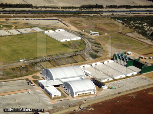 Vista aérea del Centro Deportivo Ciudad Jardin Bicentenario.