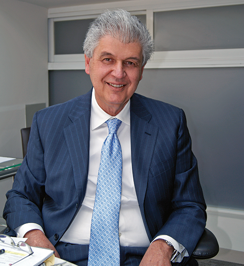 Ing. Alfredo Elías Ayub, Presidente del Consejo de Administración de Metrópolis