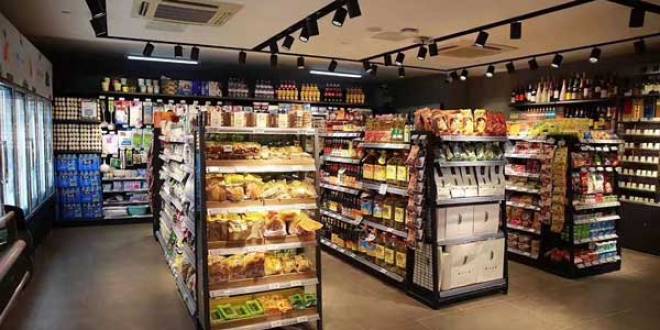Las tiendas de conveniencia, indispensables en Perú y Chile