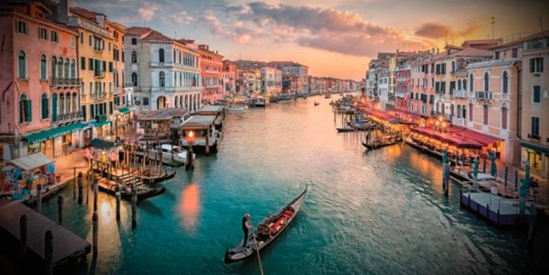 Bienal de Venecia 2025: Cuando la arquitectura se adapta