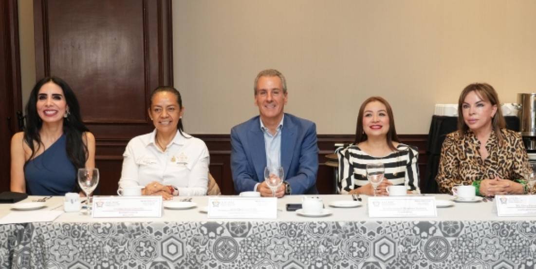 Pepe Chedraui impulsa agenda local y promueve Smart City Expo 2025