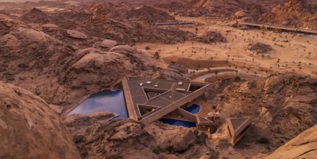 Arquitectura y turismo en las alturas de las montañas del Hiyaz