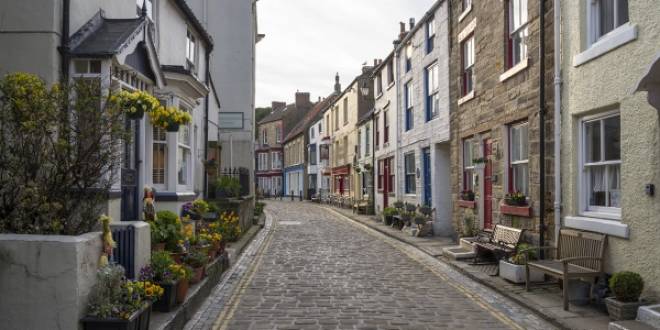 Suben precios de vivienda en UK en mayo: Repunte sorprende al mercado