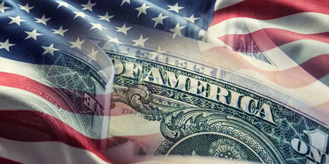 Peso se fortalece ante debilidad del dólar por nueva turbulencia comercial