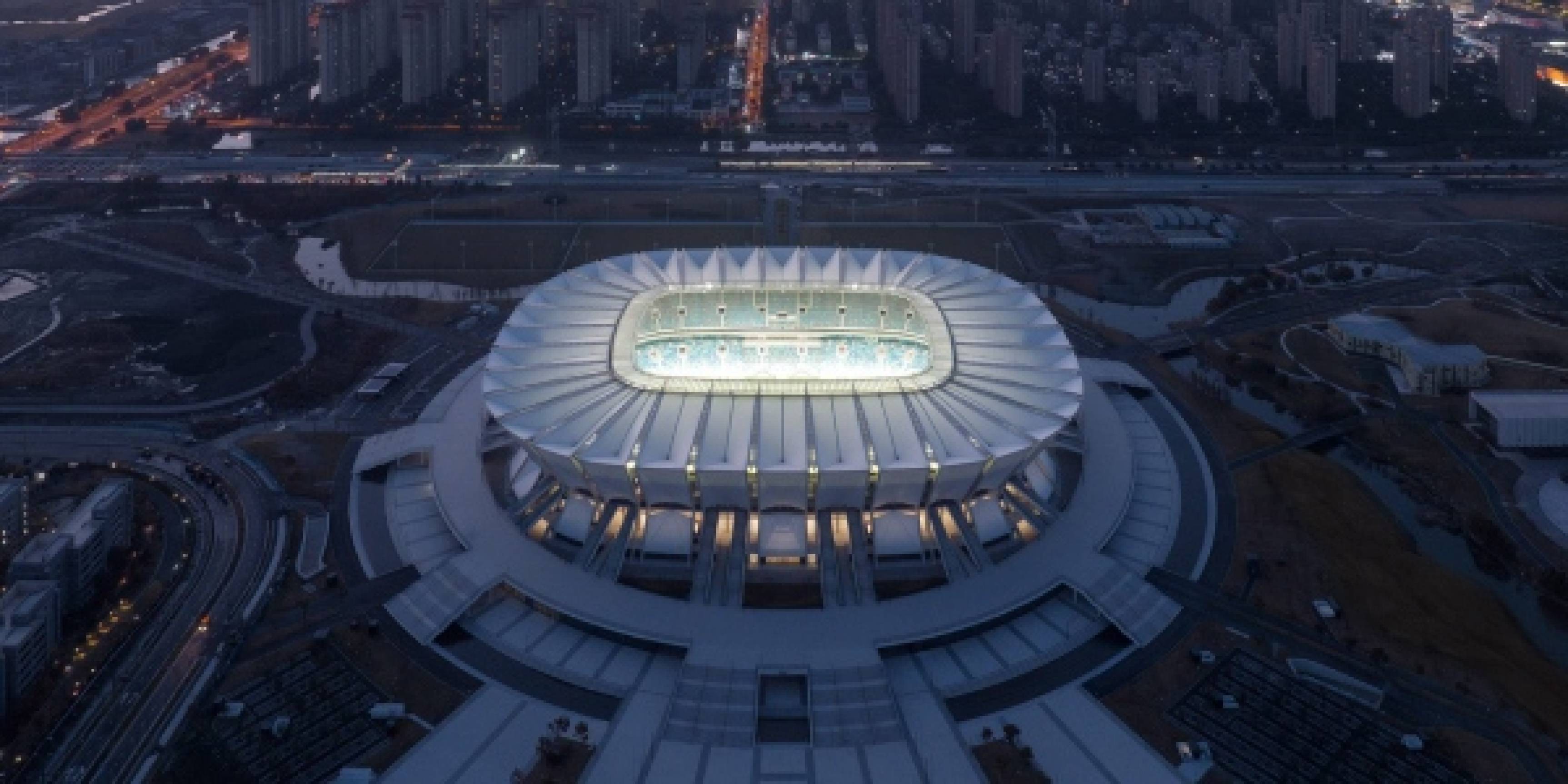 Un estadio que conecta arquitectura, paisaje y cultura en el corazón de China
