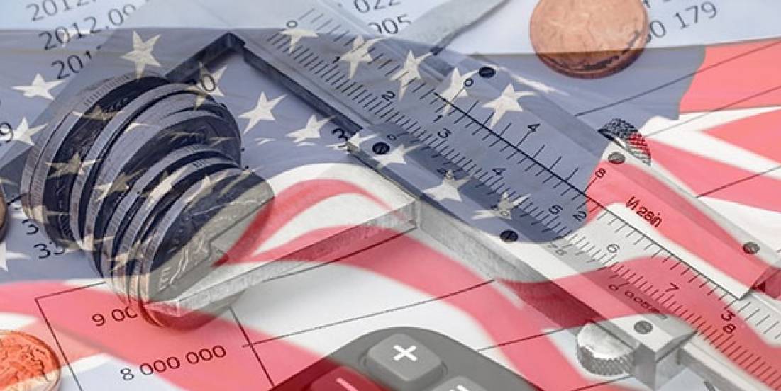 Peso cotiza en rango 18.60–18.68 tras revisión al alza del PIB de EE.UU.