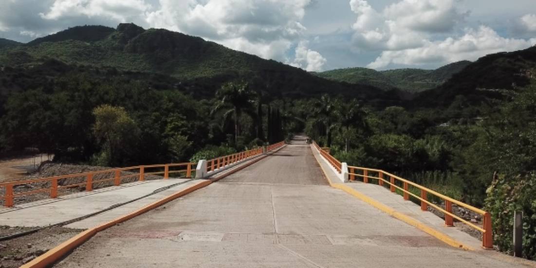 SICT invierte 93.7 mdp en reconstrucción de 13 puentes en Guerrero