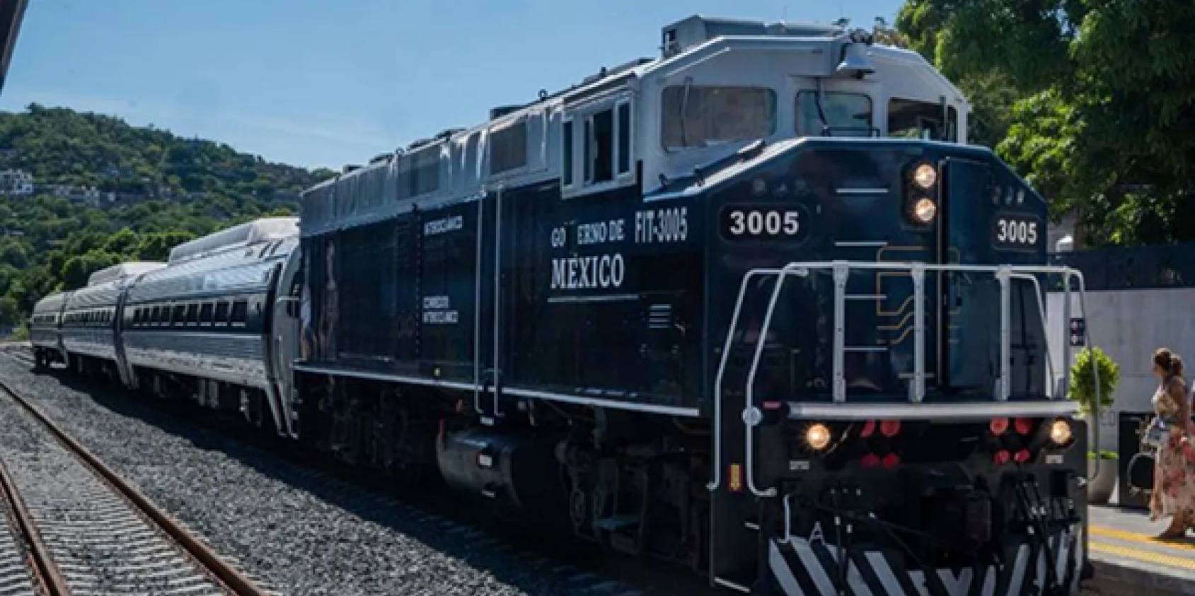 CIIT pone en marcha el tren de pasajeros El Tehuanito Sur