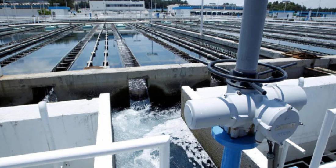 Finaliza 2025 con retos en construcción, agua y competitividad