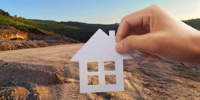 Uso de suelo y escrituras: riesgos legales en proyectos inmobiliarios