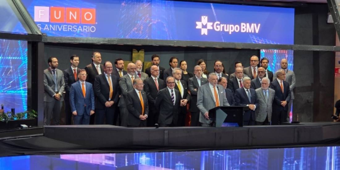 FUNO celebra 15 años en la BMV y reafirma apuesta por México