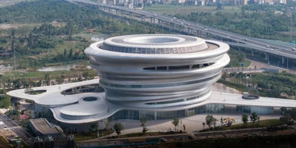 Nuevo museo de MAD transforma Haikou: espacios abiertos y orgánicos